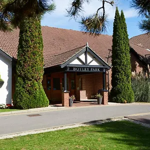 Macdonald Botley Park & 4*, Durley United Kingdom