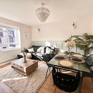 3 Minutes To Tower Of Trendy Shoreditch Recently Refurbished 3 Bedrooms Sleeps 8 Apartamento