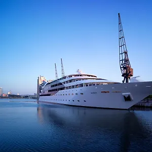 Sunborn Yacht London